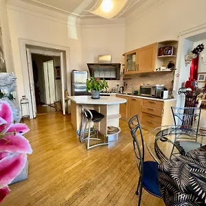 https://platnsk-7.praguehotelsweb.com