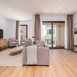 Limehome Barcelona Placa Pirineus , L'Hospitalet de Llobregat Espagne